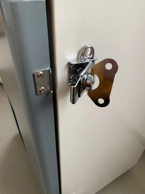훅과 움직일 수 있는 표지 350W HEPA 증기 추출기