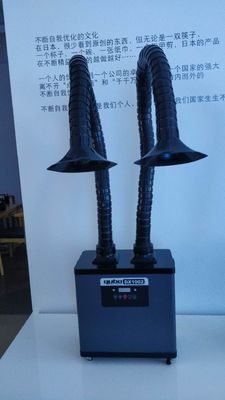 2개의 흡입관이 있는 200 W 레이저 납땜 연기 갈퀴 55 DB